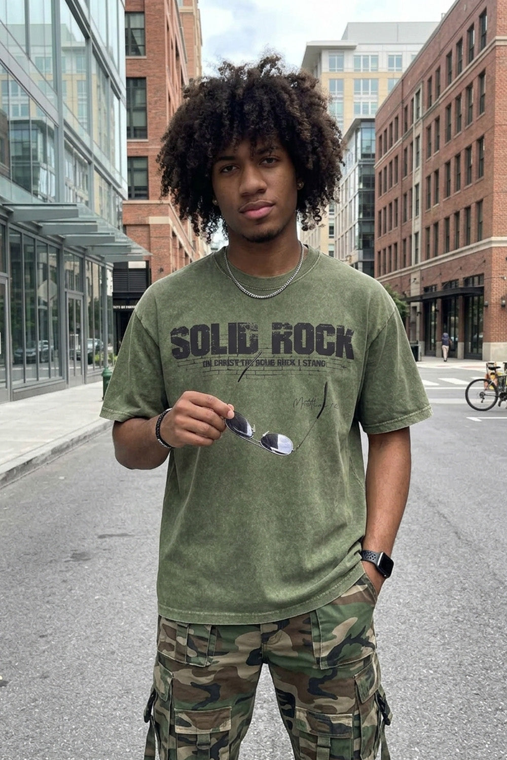 SOLID ROCK | Acid Wash Tshirt